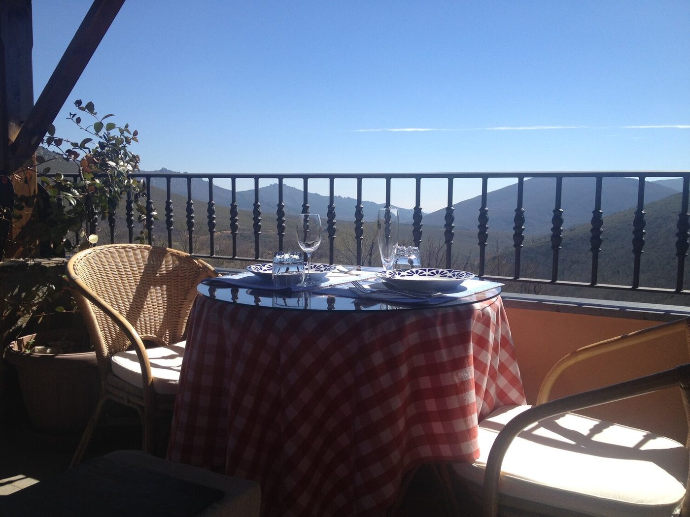 Comedor en la terraza superior